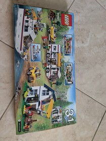 LEGO CREATOR Vacation Getaways Camper Boat Beach house New Sealed 31052