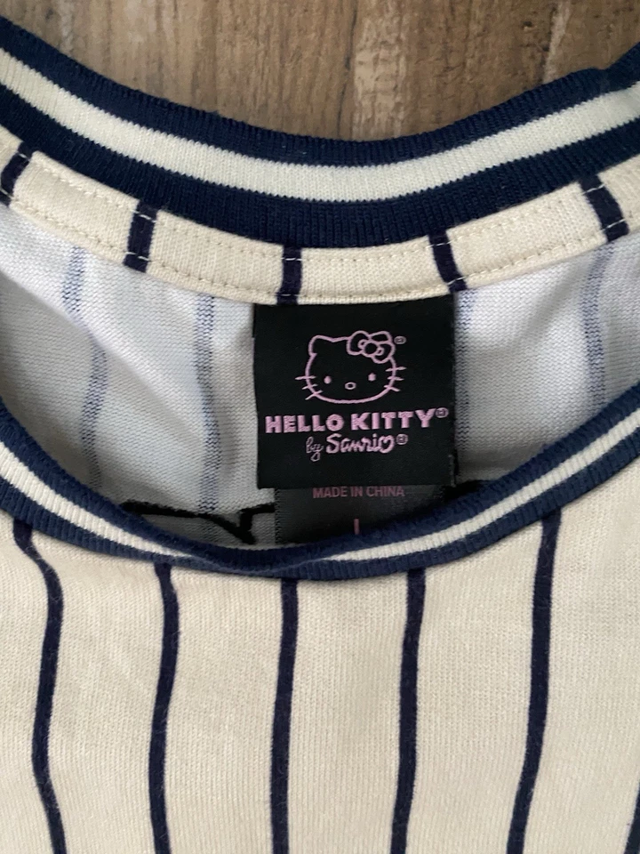 Hello Kitty Baseball Jersey #0 Women's Size Large - Image 3 of 4