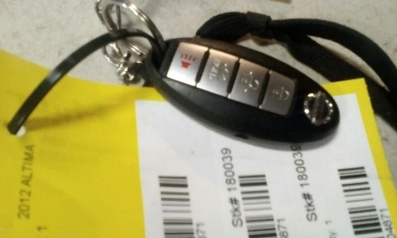 Mando a distancia Altima 2012 304871 Foto 3 de 4
