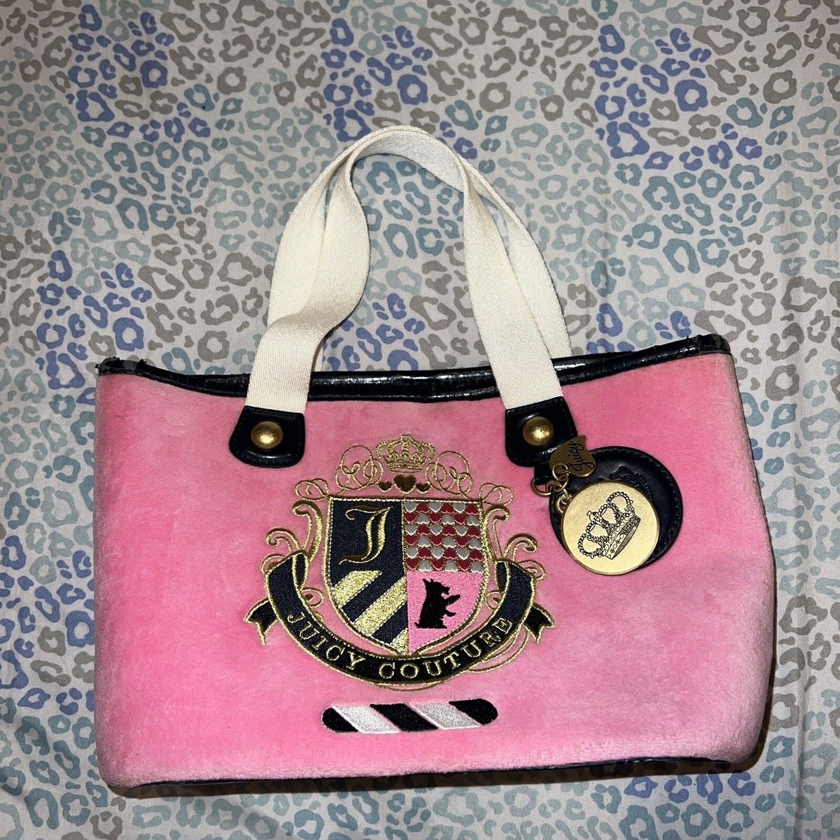 美品 希少JUICY COUTURE ベロア トートバッグ Y2K e404 美品 希少JUICY COUTURE ベロア トートバッグ Y2K e404 - メルカリ