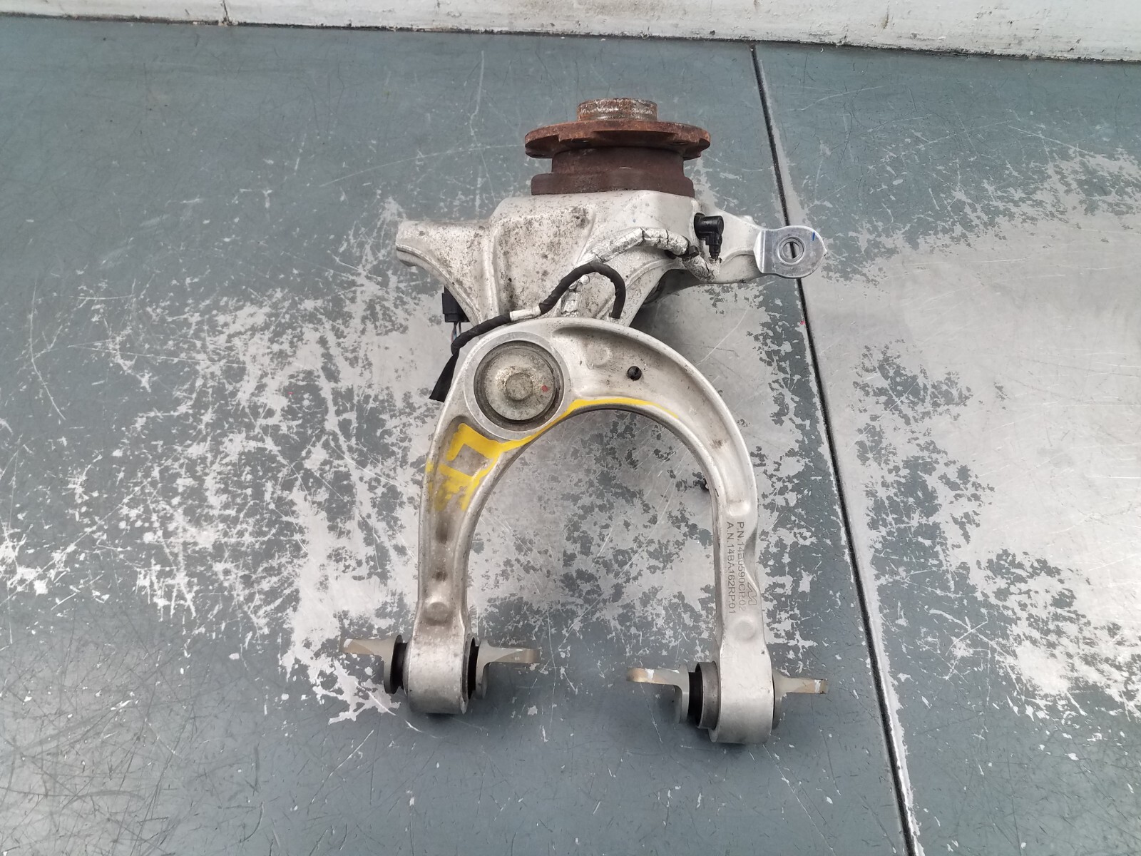 2021 McLaren 765LT Left Front Hub Knuckle #5537 C7