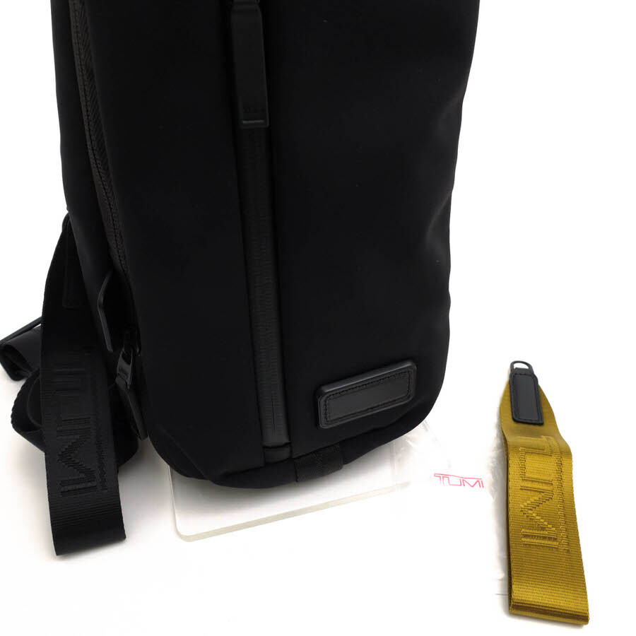 Tumi Shoulder Bag 0798685D Tahoe Lookout Expandable Sling | eBay