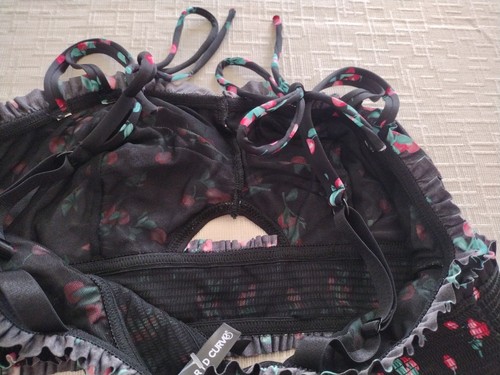 Torrid Plus Taglia 1 BRALETTE BUCO DELLA SERRATURA MICROFIBRA CILIEGIE NERO 1X NUOVO SENZA ETICHETTE - Foto 5 di 7