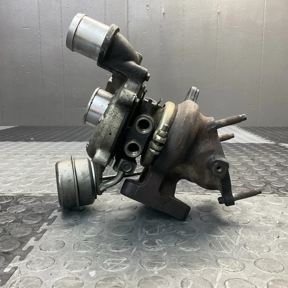 Conjunto de montaje de turbocompresor delantero Ford Taurus 2010-2015 3,5 litros OEM Foto 2 de 4