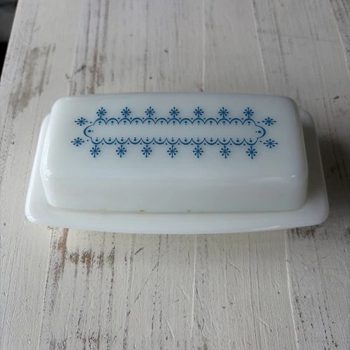 Vintage Pyrex Blue Snowflake Covered Butter Dish Milk Glass  Used