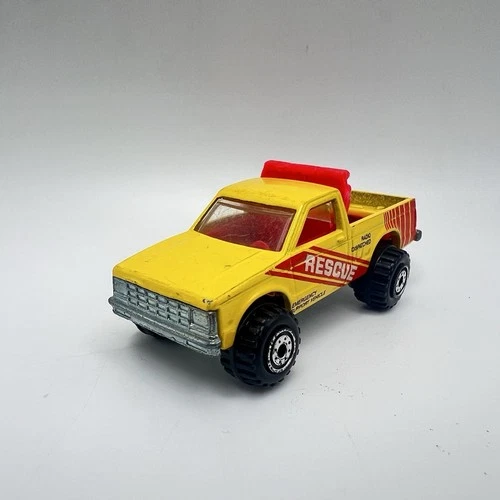 Hot Wheels Rescue Support Vehicle Pickup Truck 1982 1:64 Vintage Malaysia