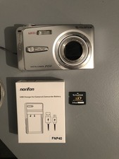 Fujifilm Digital Camera FinePix F650 6.0MP Silver Tested With Charger & Pic Card