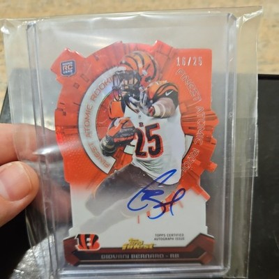 2013 Finest Giovani Bernard Atomic Refractor Rookie Auto RC Red #/25 Bengals