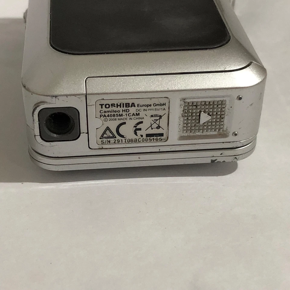 2008 Toshiba Camileo HD DV CamCorder PA4085M-1CAM Not Tested Dont Have Battery - Image 4 of 4