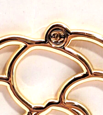 ❤️CHANEL BEAUTY INSTANT POUR ELLES,Camellia hair pin  display picture 1