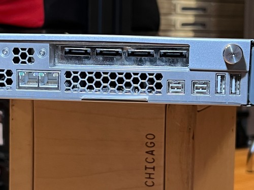 Apple Xserve Quad Xeon “Nehalem” A1279 EMC2279 12GB Ram No HDD Fiber & eSata - Picture 5 of 10