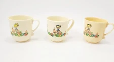 VINTAGE 1982 Herself the Elf American Greetings Corp Chilton Toys Mugs Tea Cups