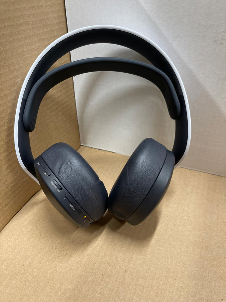 PlayStation - 【中古】PlayStation5 CFI-1000A01 +PULSE 3D Sony Pulse 3D CFI-ZWH1 Black Wireless Gaming Headset For