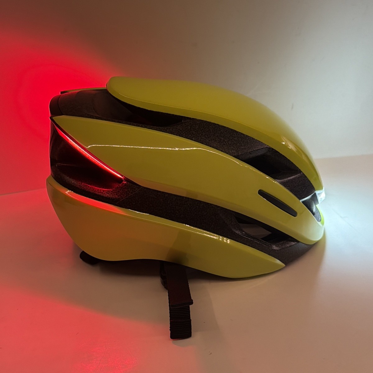 bike helmet with eye protection Photochromic Visor USB Rechargeable Tail Light| ROCKBROS YGroup_metro-backpack-deluxe Size:Denim/Olive Justice Velvet quilted initial and a removable visor