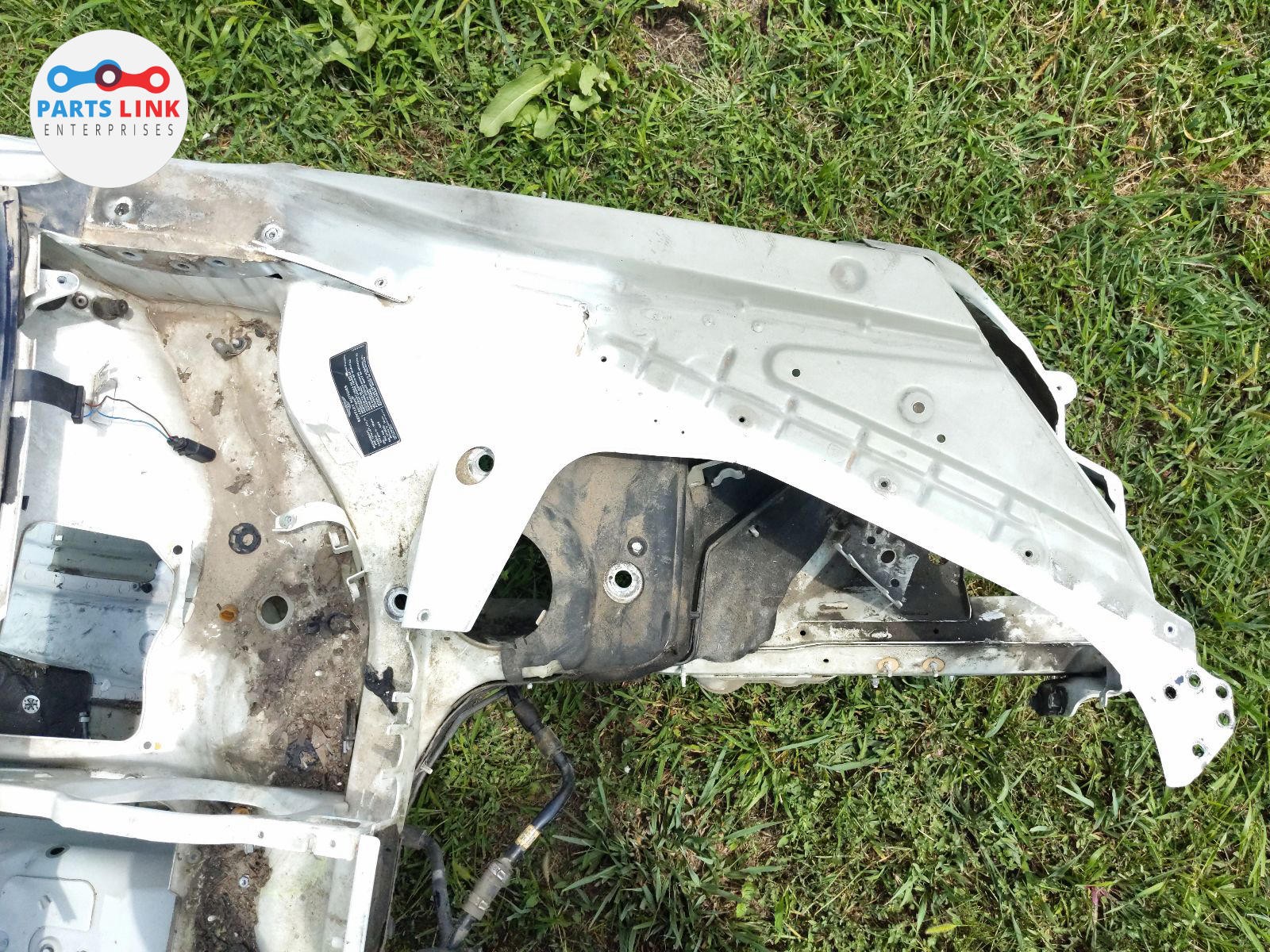 2006-12 BENTLEY CONTINENTAL FLYING SPUR FRONT LEFT APRON INNER FENDER CUT 3W2