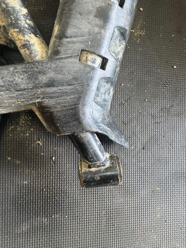 04-08 YAMAHA GRIZZLY 660 4X4 REAR BACK LOWER LEFT CONTROL A ARM w PLASTIC GUARD - Picture 9 of 11