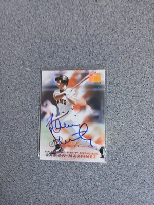 Ramon E Martinez Signed In Person 1999 Skybox Giants Card A11