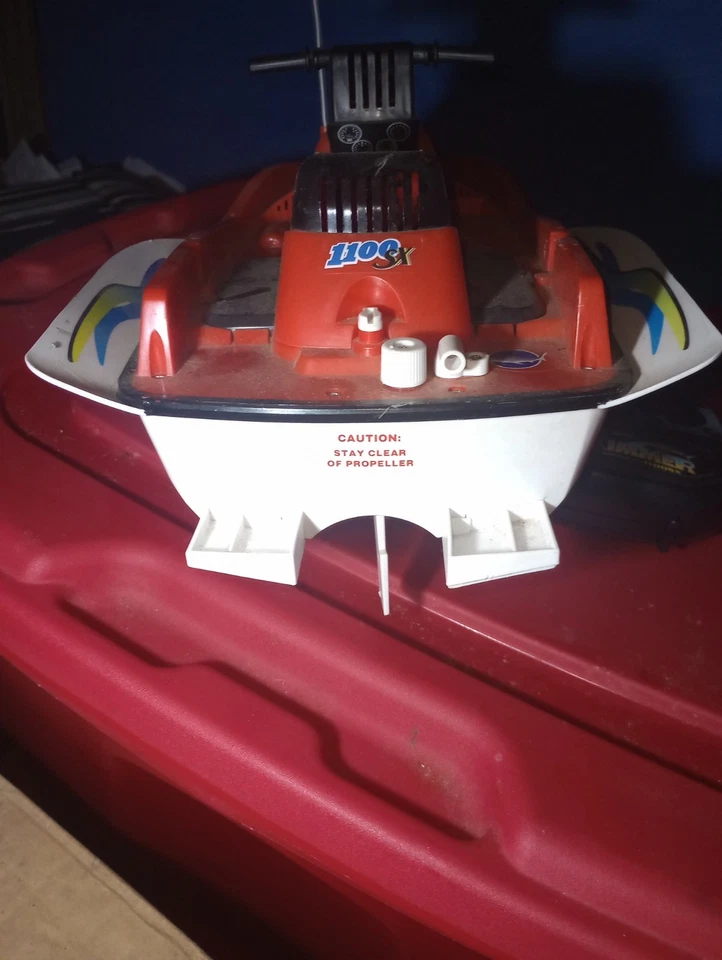 VINTAGE RADIO SHACK RC REEF SKIMMER JET SKI 60-4323  - Image 4 of 4