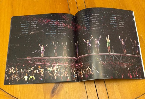 Libro de fotos de recuerdo Taylor Swift The 1989 World Tour holograma cubierta lenticular - Imagen 3 de 10