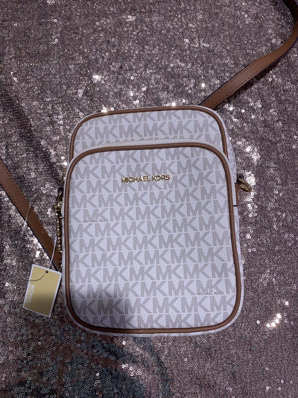 Michael Kors Jet Set Travel Medium Crossbody In Vanilla New With Tags