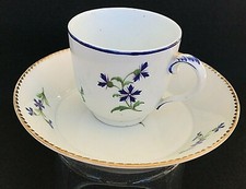 Niderviller, 18. Jh., Tasse mit Blumenmalerei