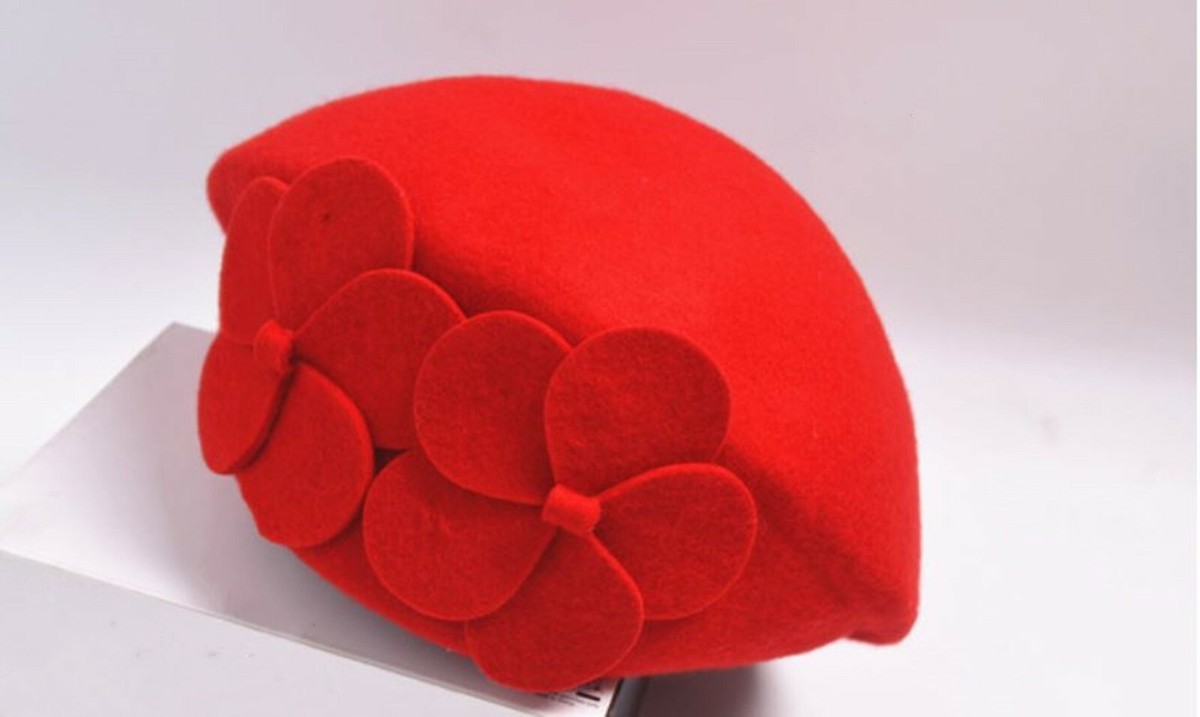 Women 100% Wool Winter Warm Flower French Artist Round Beret 