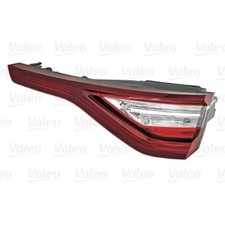 1x Heckleuchte VALEO 047059 passend für RENAULT