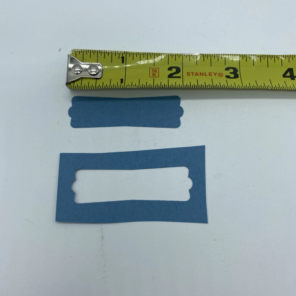 Stampin Up! "Perforadora de papel - Etiqueta de borde festoneado de 2,25"" - Plana delgada - Bloqueo - RETIRADA" Foto 2 de 4