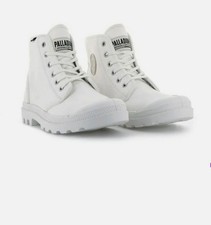 PALLADIUM WONENS PAMPA HI SZ 6 Sneakers Star White Women's Casual Shoes