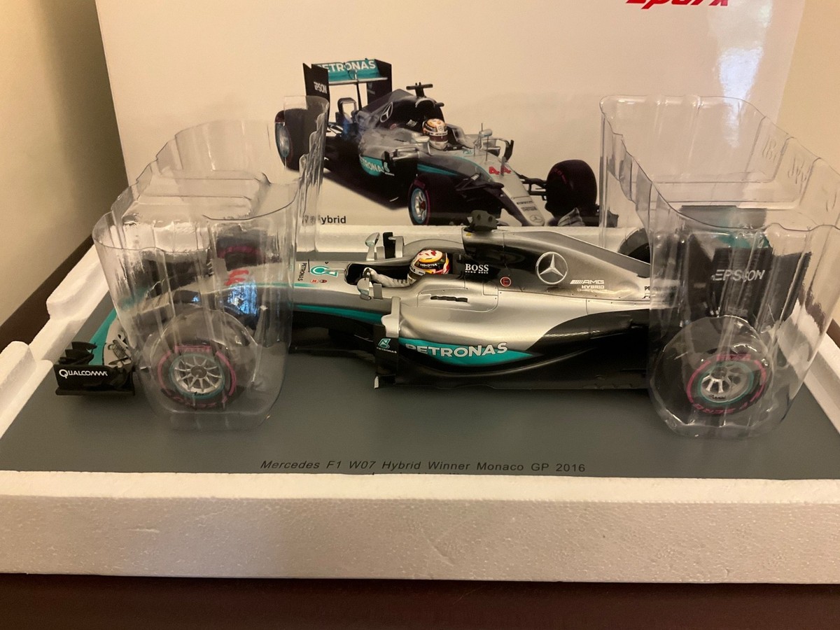 Spark 1/18 Mercedes F1 W07 Lewis Hamilton Winner Monaco GP 2016