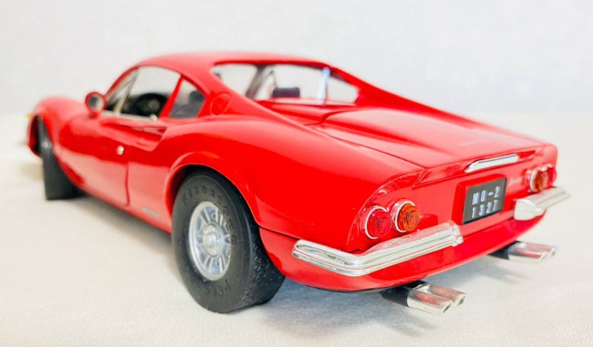 Anson 製　フェラーリディーノ246GT 1/18 s-l400.jpg