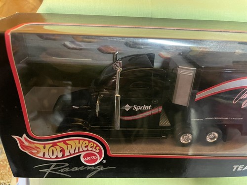 1998 Hot Wheels Racing Team Transporters Kyle Petty #45 Sprint 1:43 Scale - Picture 3 of 12