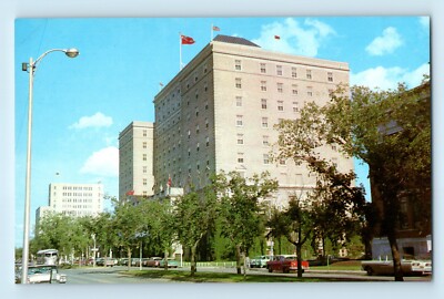 Saskatchewan Hotel on Victoria Ave Regina Sask Canada 1960s Cars Postcard C3