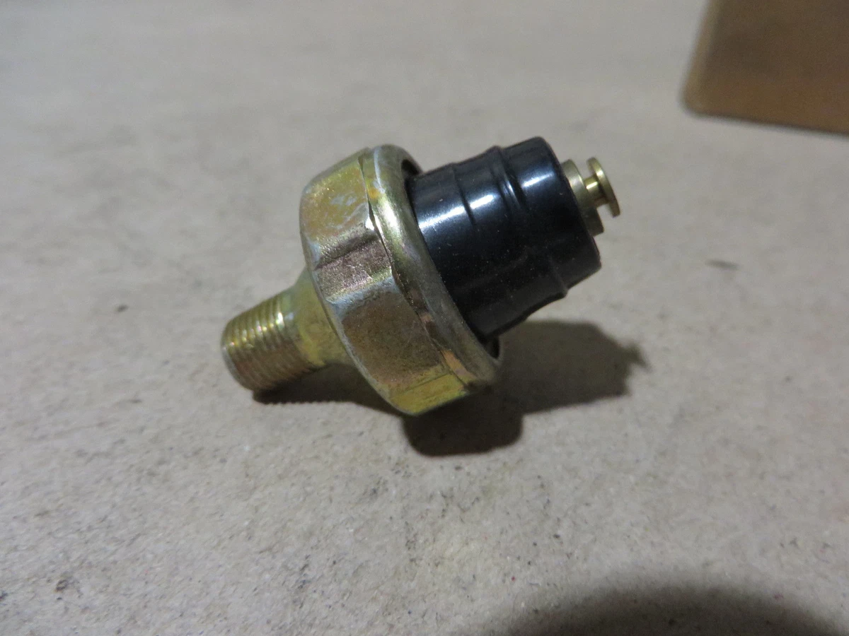 Jaguar XKE Etype S1 S2 MK2 MK10 Oil Pressure Transmitter, 57 OFF