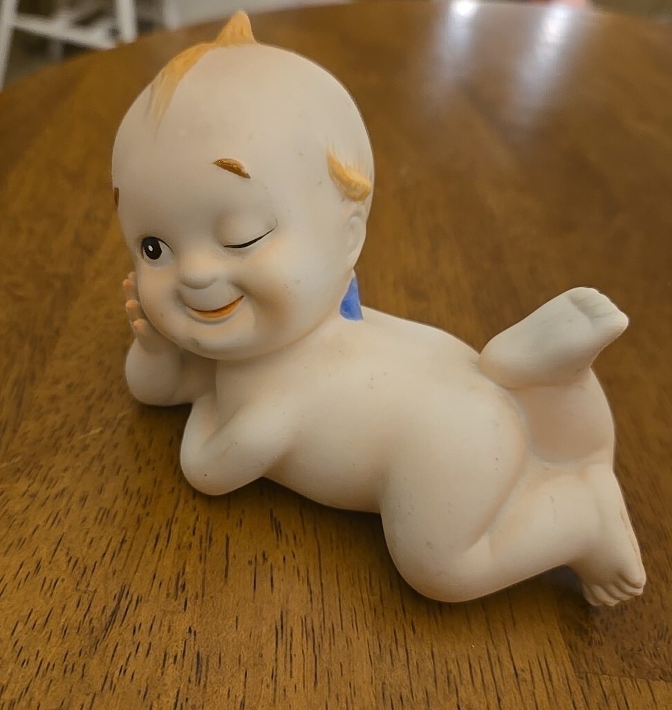 * vintage ornament ❀ お行儀のよい クリーミー ワンちゃん vintage ornament ❀ お行儀のよい クリーミー ワンちゃん