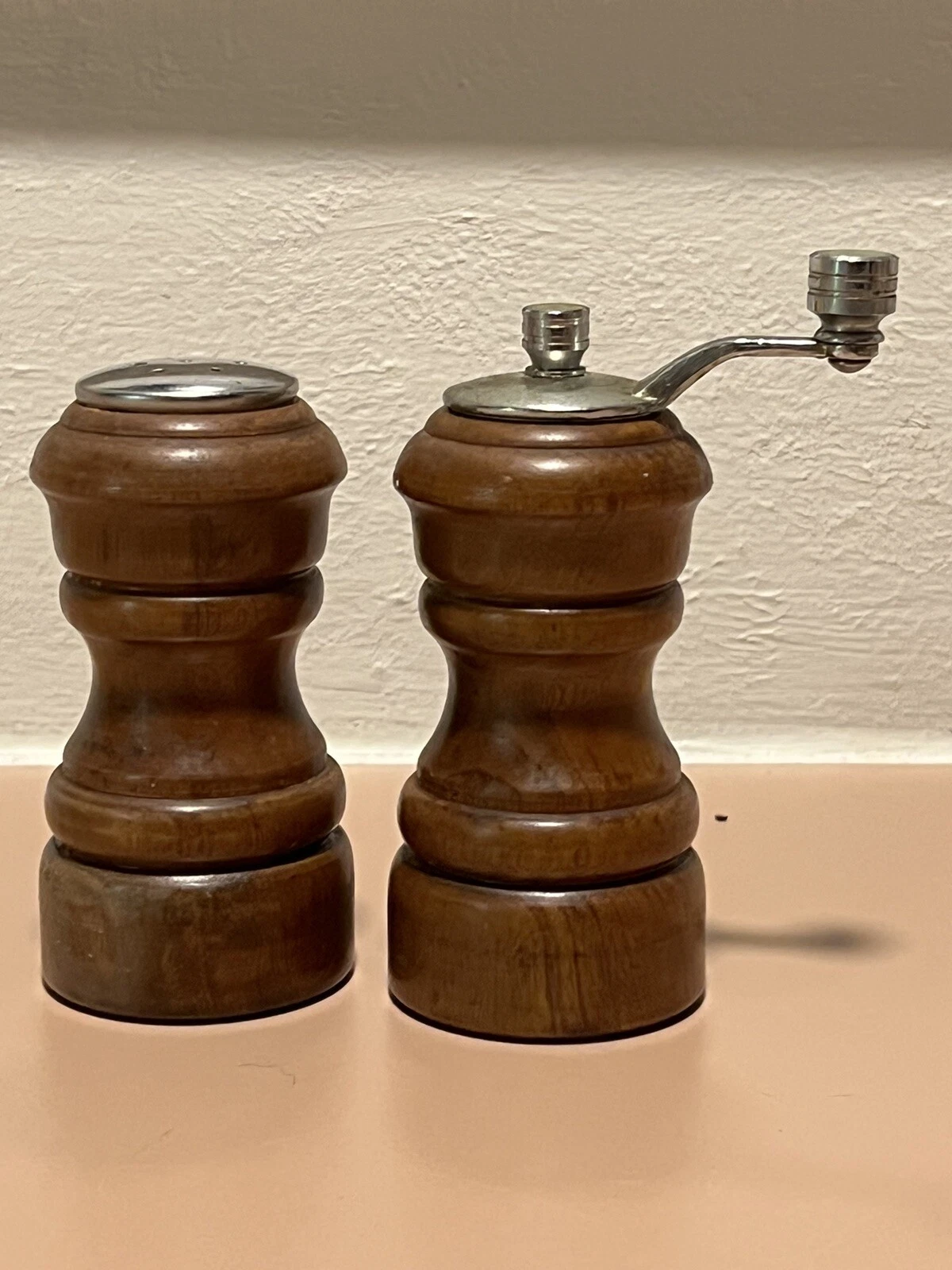 Wood Salt and Pepper Grinder Mill Shaker Set 5.5”. Natural. Vintage.