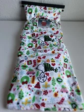 Peanuts Snoopy Throw Blanket 50x70” Christmas Green Bobble Hat Ornaments NEW