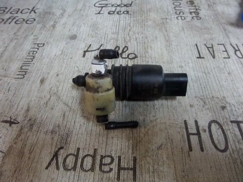 VW ,Seat , Original VW Waschwasserpumpe 1K6955651