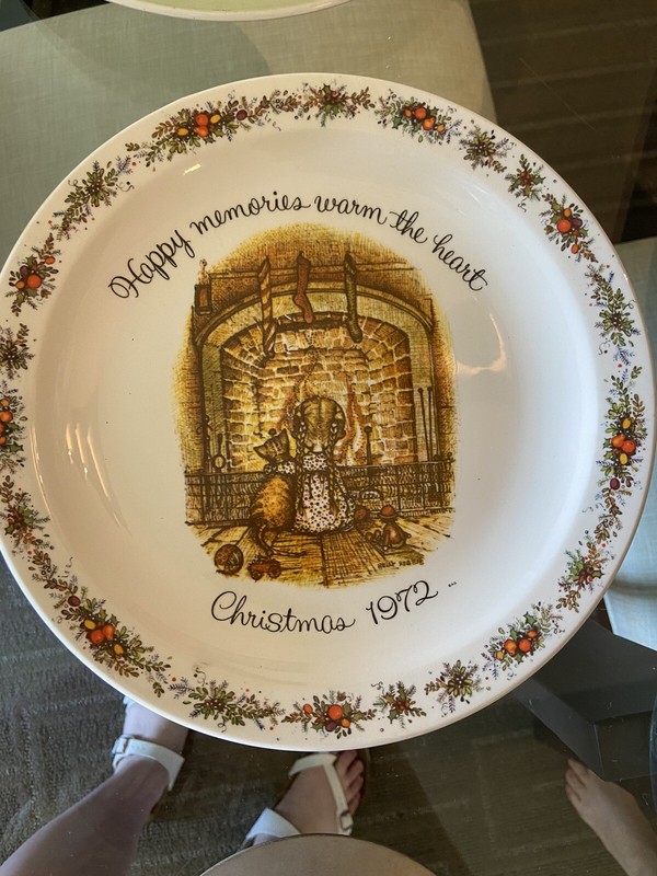 Holly Hobbie Vintage Collector's Plates-Lot of Two