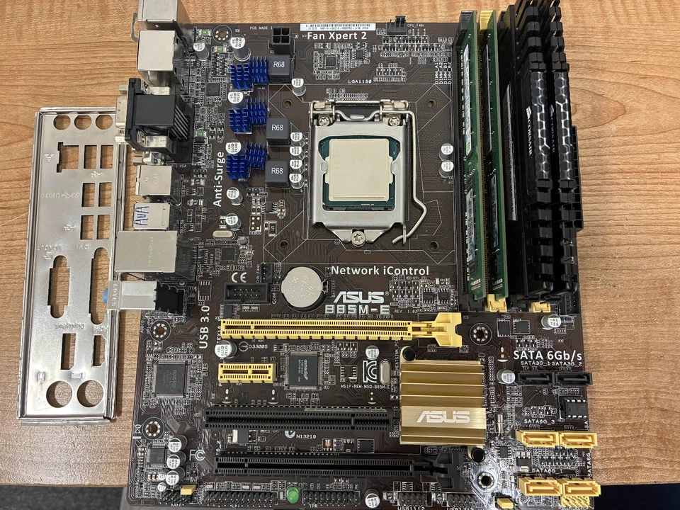 Xeon E3 1271 V3 16GB RAM 240GB SSD 640GB HDD 1GB GTS250 Windows XP Retro Desktop - Image 4 of 4