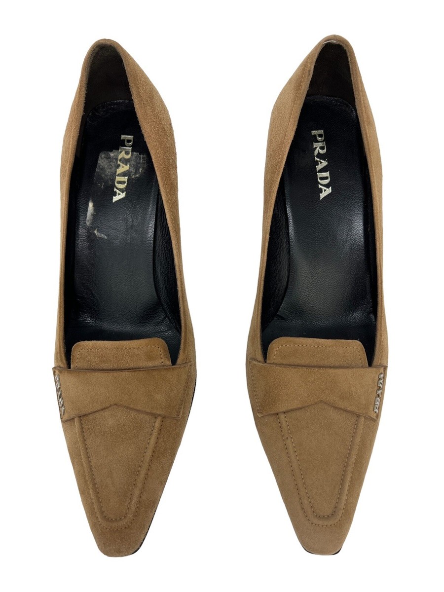 パンプス Prada Brown Suede Pumps Prada Pointed Toe Brown Suede Leather Loafer Style Pumps
