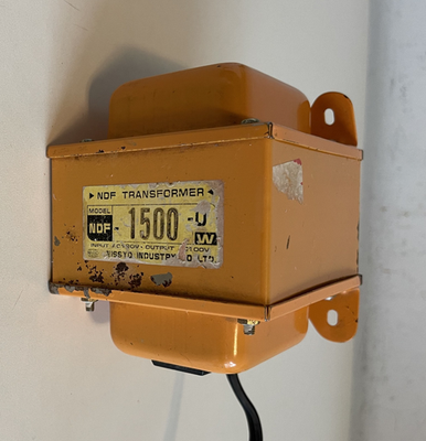 NY Free Pickup NISSYO NDF-1500U Down Transformer AC 120V to AC