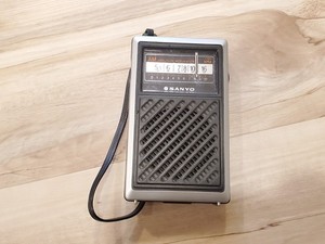 ジャンク　不動品　SANYO RP-8880 9バンド受信機　ヴィンテージ Yahoo!オークション - SANYO サンヨー RP 8880 ラジオ 受信機 9 BAND R