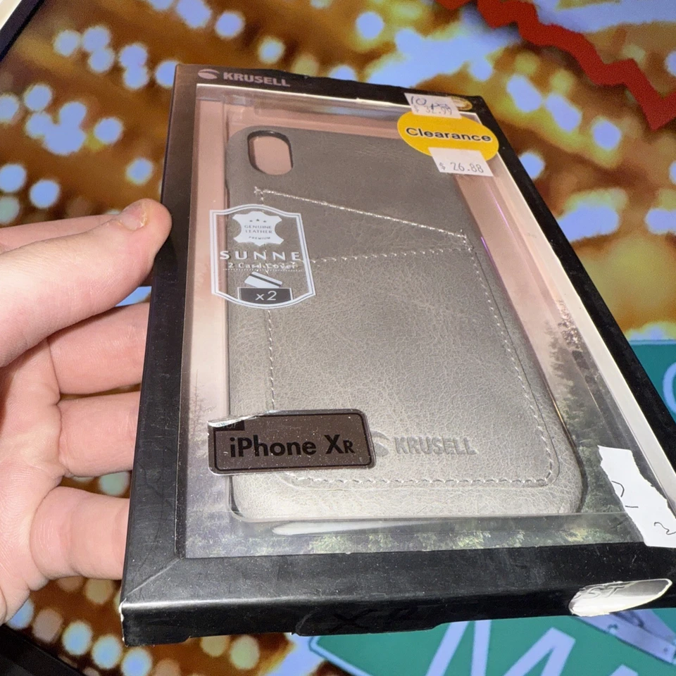 Funda tipo billetera de cuero gris para tarjetas Krusell iPhone XR Foto 2 de 2