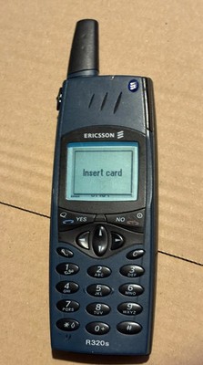 Slim Ericsson R320s (2000) - (Blau) 2G & WAP GSM EU - Seltenes Retro Handy