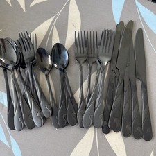 Black 30 piece Cutlery Set Hardly Used