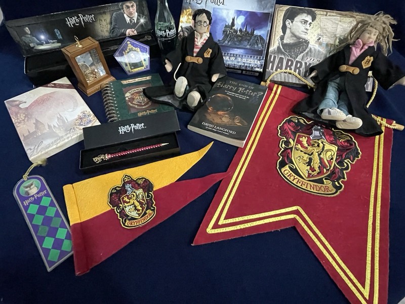 Harry Potter Lot: Wand, Puzzle, Stationery, Pen, Dolls, Time Turner, Coke Etc