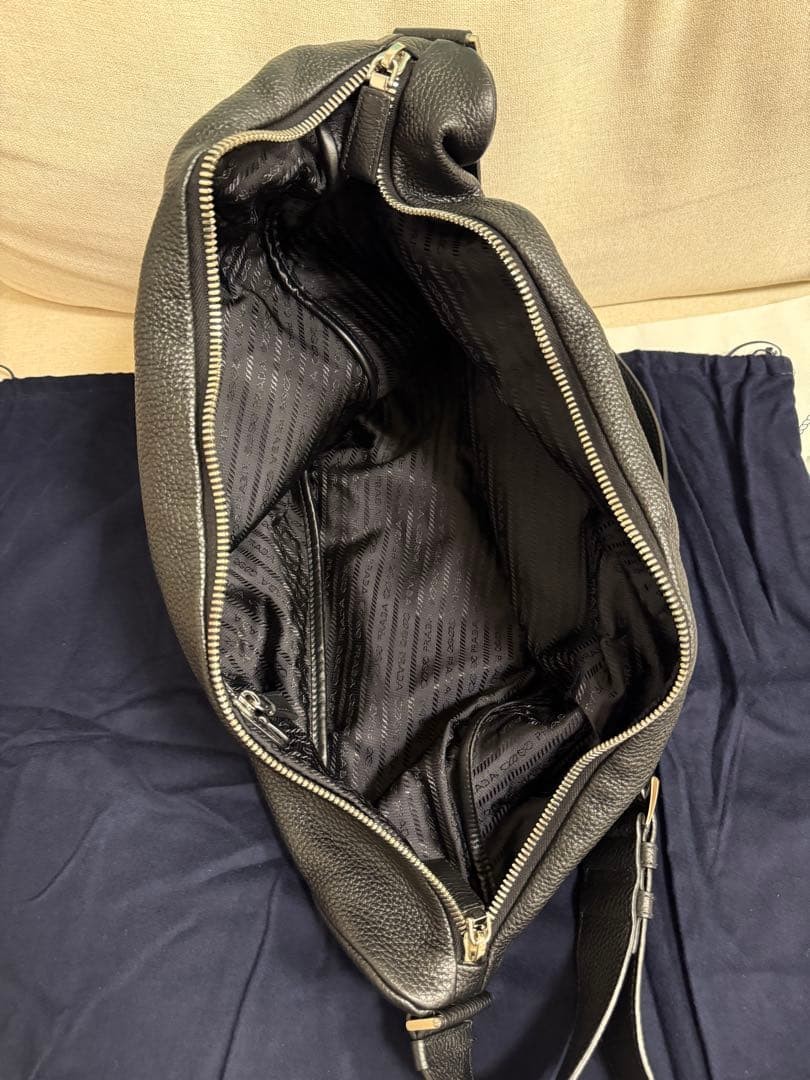[Excellent Condition] PRADA Triangle Leather Shoulder Bag, Black 2VY007 DDP Used image 7