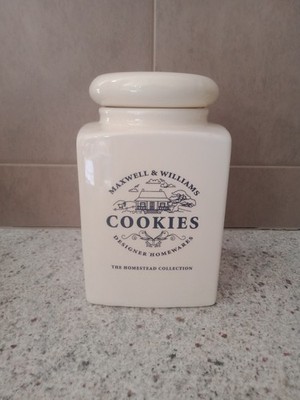 Maxwell & Williams. Cookies Container and Lid. Made In China. H:22cm.
