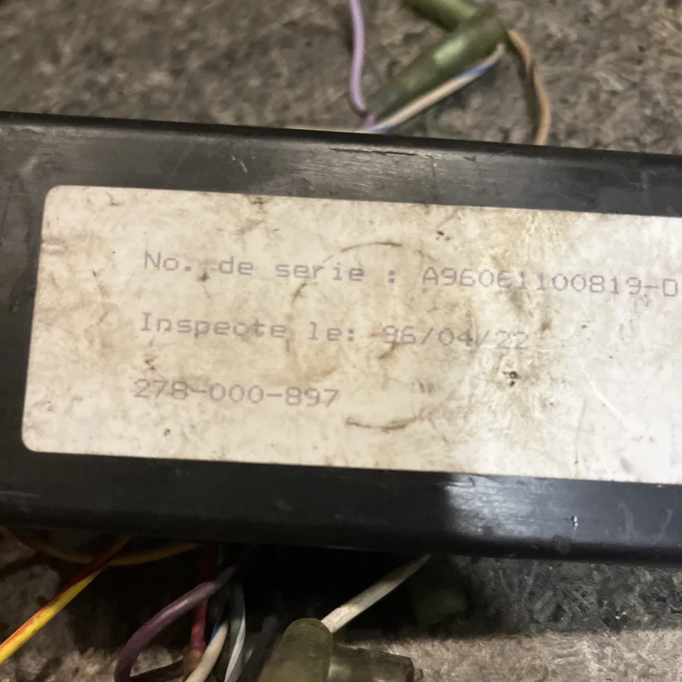 1996 Sea-Doo GSX GTX XP OEM электронный модуль в сборе 278000897 - Изображение 2 из 3